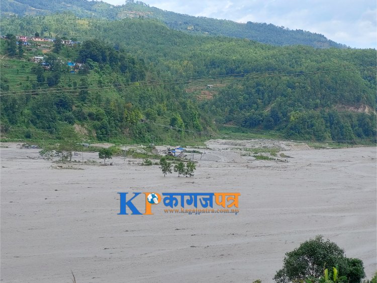 देशभर बाढी पहिरोको कारण १८ दिनमा ३४ जनाको मृत्यु