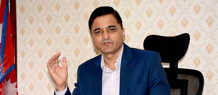 सरकारले ल्याएको अध्यादेश फिर्ता लिन योगेश भट्टराईको माग